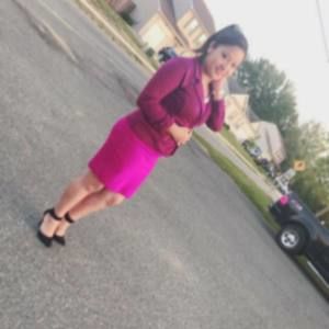 Meet your Posher, Lesly